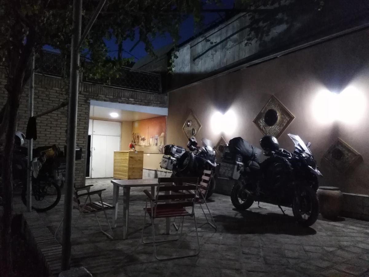 Hotel Ravshan Boutique Buxoro Luaran gambar