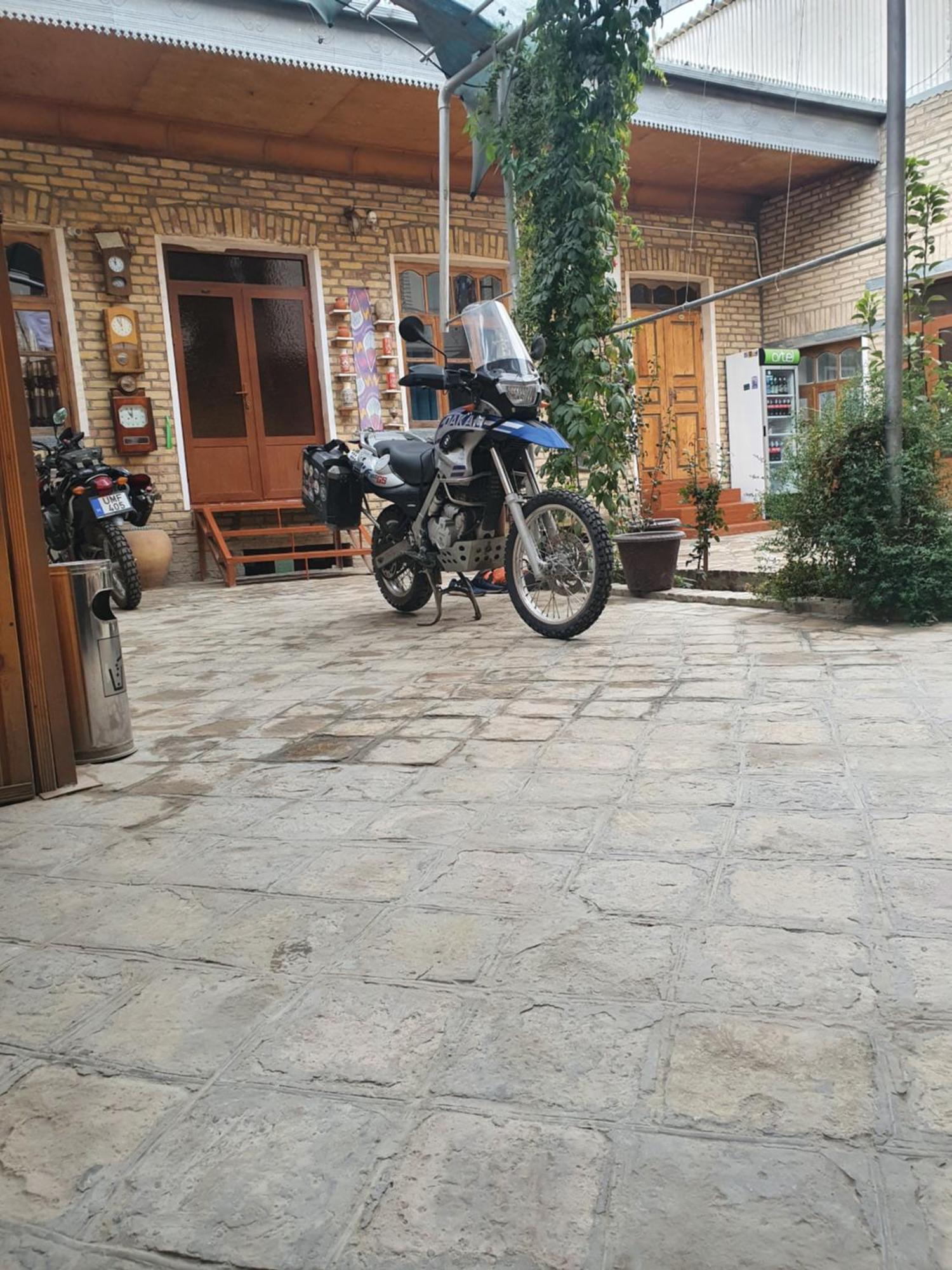 Hotel Ravshan Boutique Buxoro Luaran gambar