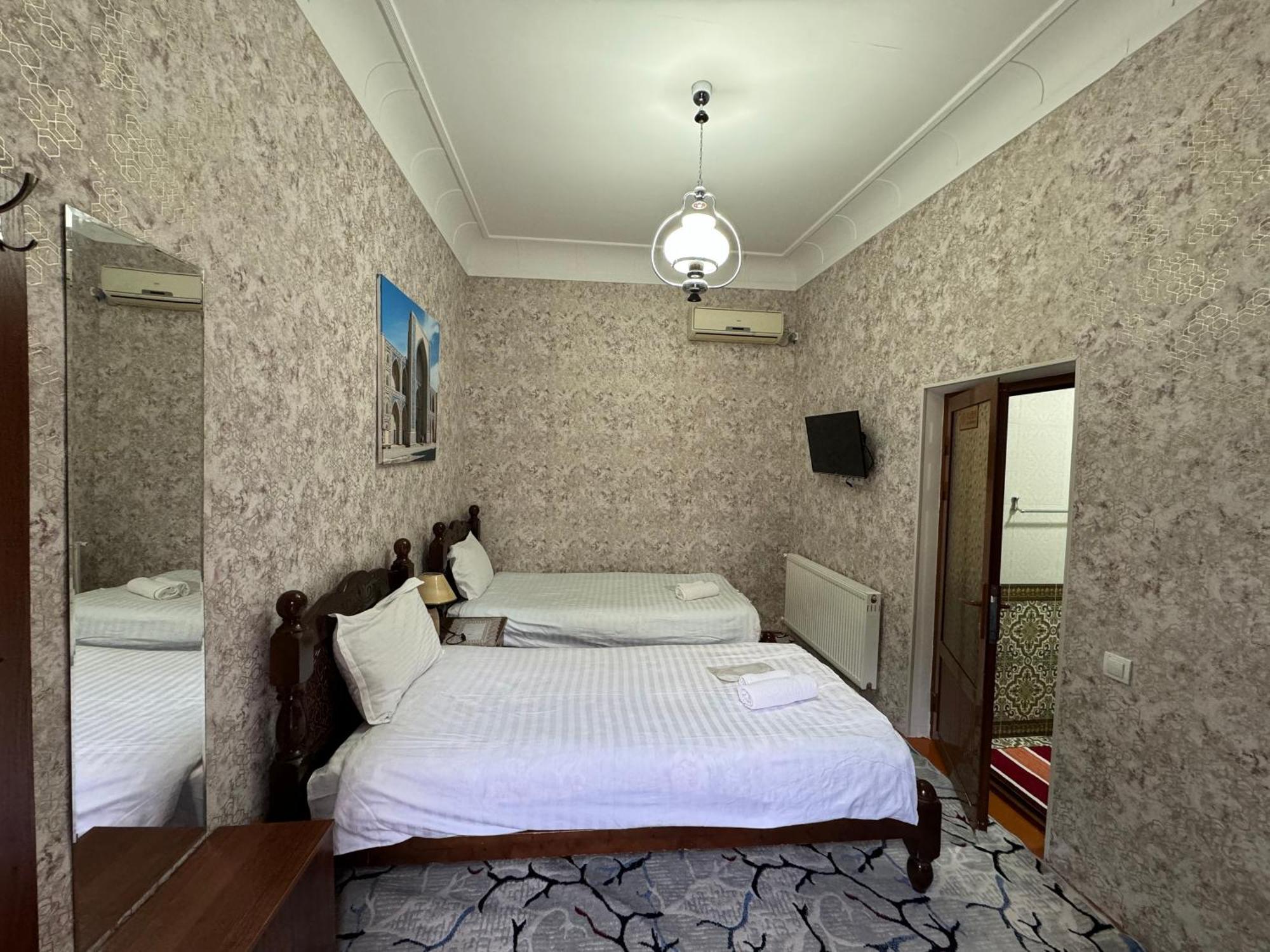 Hotel Ravshan Boutique Buxoro Luaran gambar