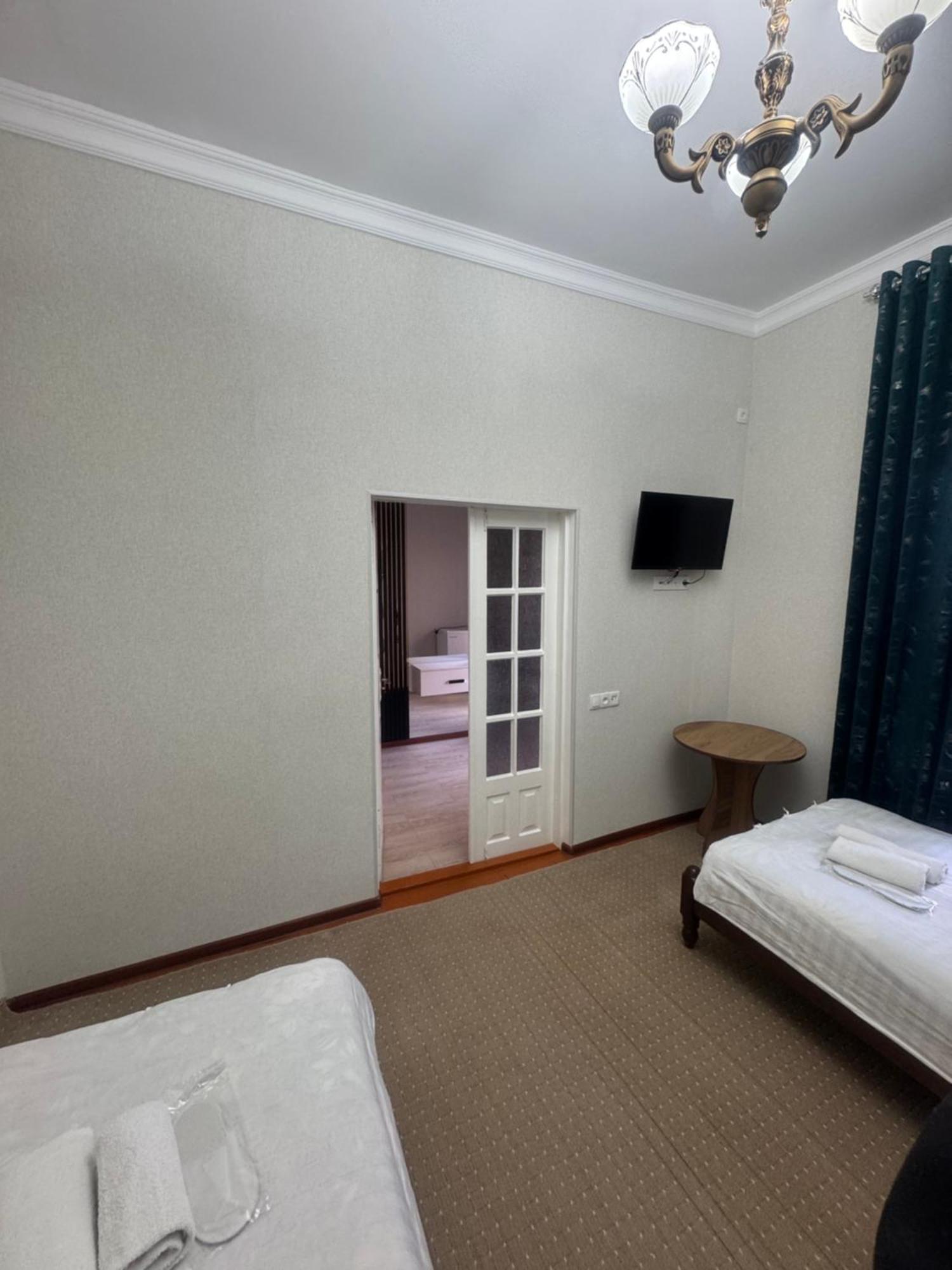 Hotel Ravshan Boutique Buxoro Luaran gambar