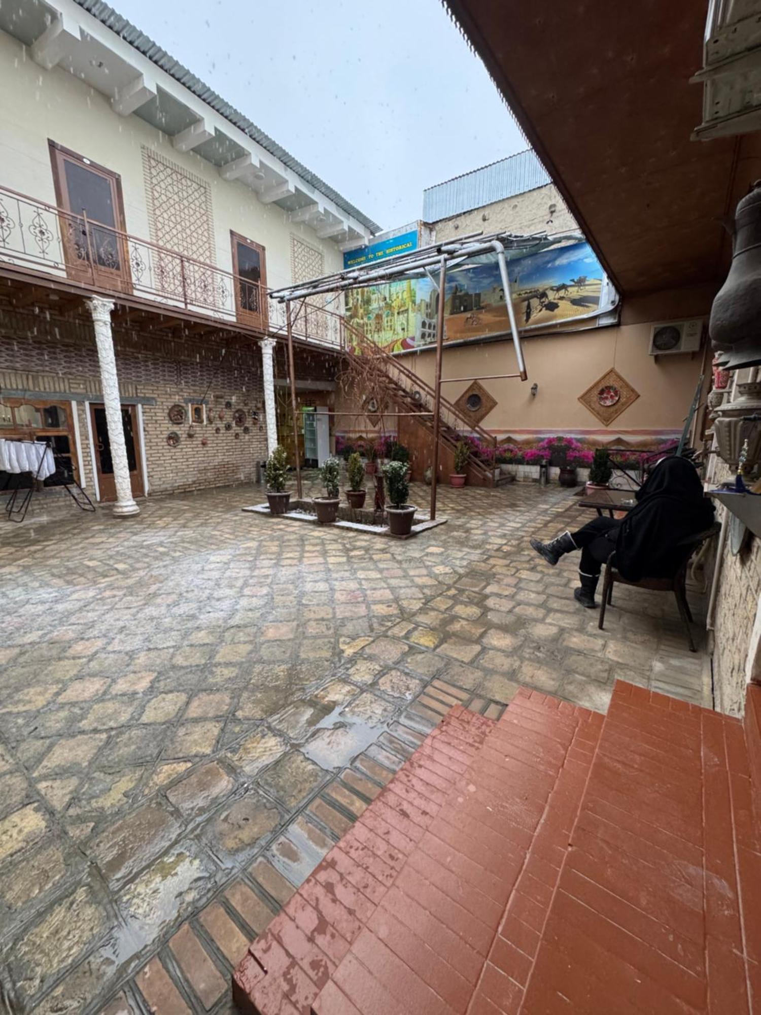 Hotel Ravshan Boutique Buxoro Luaran gambar